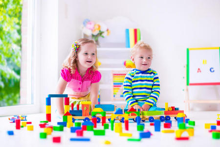 粉笔 育儿 托儿所 孩子们 幼儿园 建筑 小孩 可爱的 婴儿室