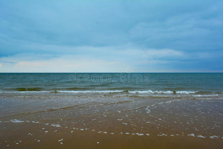 美丽的蓝海和沙滩，北海，霍翰海滩，英国