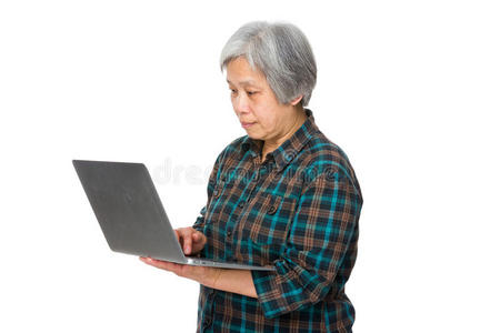 奶奶 普通话 满足 古老的 装置 女孩 女士 老化 笔记本电脑