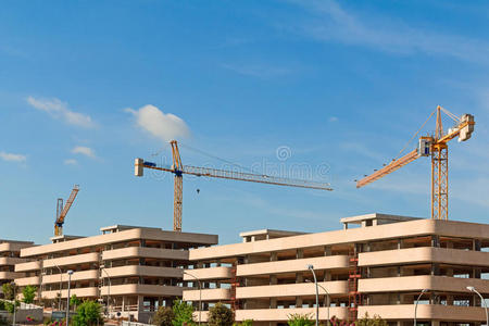 在建建筑物