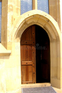 普罗博塔修道院的大门，中世纪正统修道院在摩尔多瓦