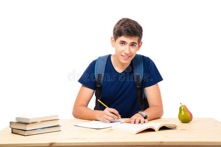教育 书桌 笔记本 微笑 学习 快乐 作业 学生 衬衫 铅笔