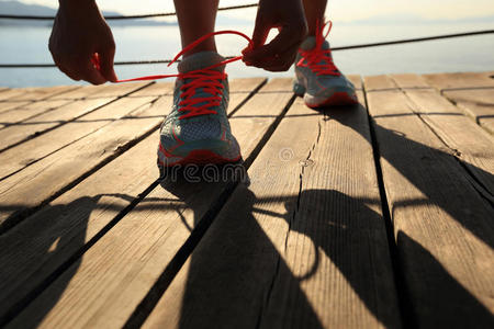 运动 耐力 木板路 跑步 持有 女孩 适合 运动型 运动员