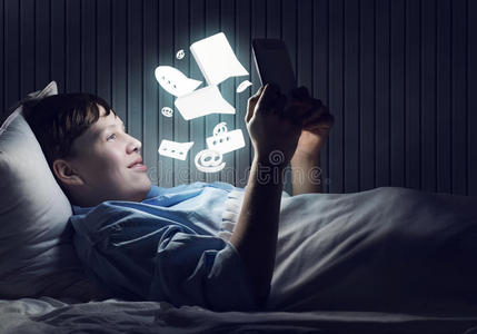 青少年网瘾图片