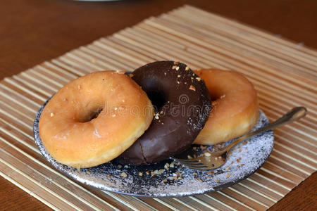 盘子 甜甜圈 食物 脂肪 甜的 美味的 午餐 巧克力 假日