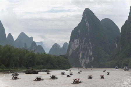 旅行 岩石 自然 天空 反射 中国人 安装 河岸 石灰石