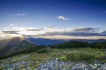 高山日落