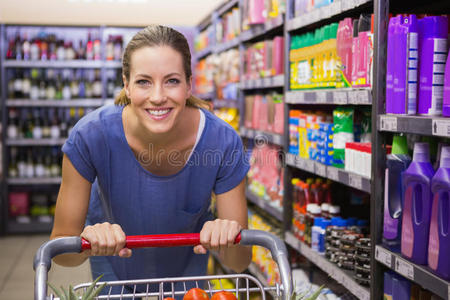 活动 消费主义 零售业 白种人 中间 食物 超市 市场 周末