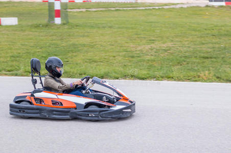 娱乐 运动 闲暇 赛车手 车辆 比赛 赛车运动 电路 极端