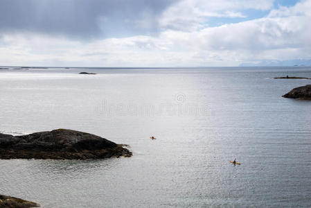 自由 天空 游泳 斯沃尔韦尔 自然 独木舟 高的 风景 挪威