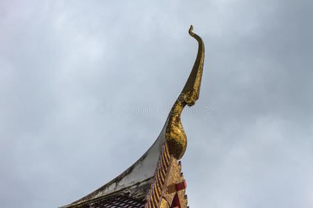 泰国龙或纳迦国王雕像
