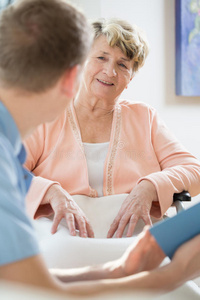 健康 白种人 老年人 成熟 照顾 成人 女人 家庭 古老的