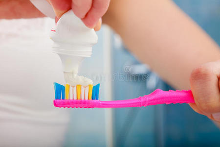 照顾 人类 牙膏 牙科 牙齿 微笑 卫生 变白 特写镜头