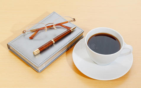 信息 日记 咖啡 文件 纸张 笔记本 玻璃杯 平面 杯子
