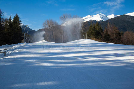 天空 冬天 旅行 举起 求助 运动 颜色 滑雪 汽车 班斯科