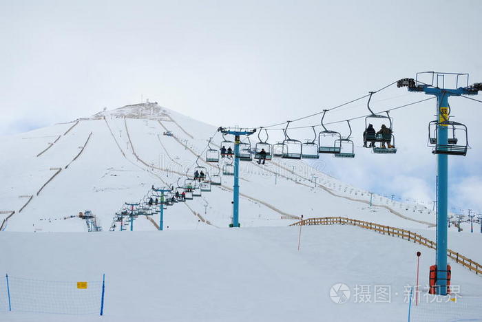 滑雪度假村