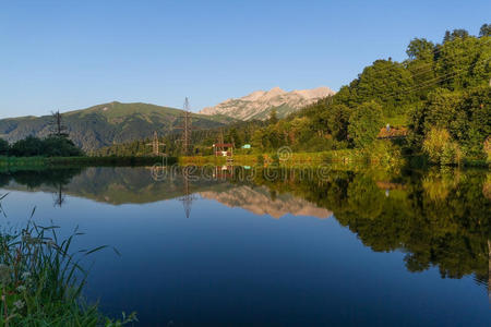 全景 露台 权力 阿尔卑斯山 风景 小山 落基山脉 美女