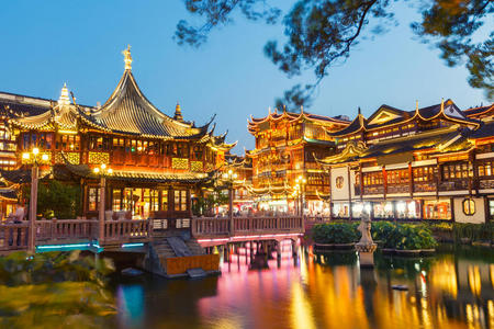 美丽的上海城市地标建筑