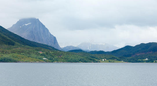 峡湾夏季多云景观挪威