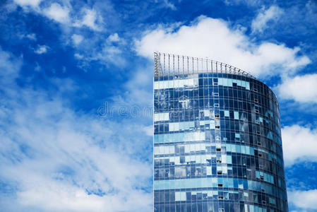 建筑学 公司 高的 玻璃 商业 反射 天空 窗口 城市 市中心