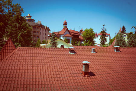 城市的旧瓷砖红色屋顶景观