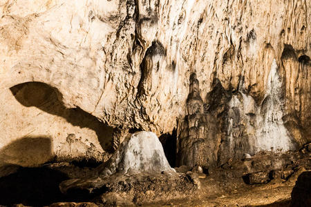 保加利亚洞穴Magura