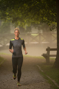 健身 运行 能量 运动型 冒险 健康 闲暇 活动 马拉松赛跑