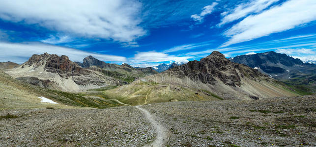 徒步旅行 风景 小山 岩石 孤独 自然 高地 山谷 公园