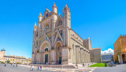 意大利翁布里亚奥维多大教堂