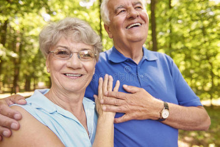老化 成人 结婚 祖母 幸福 男人 祖父母 复制 头发 胸部