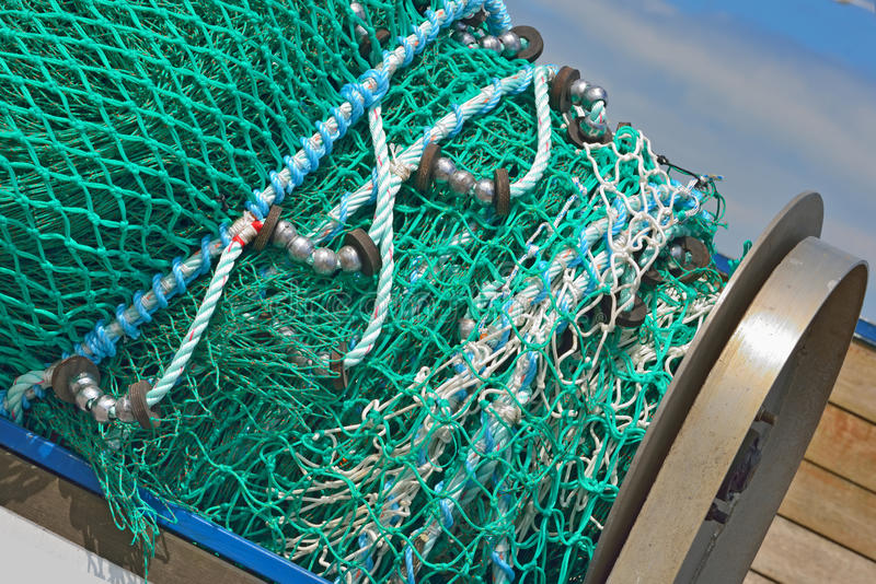 欧洲多国紧迫往乌克兰送旧渔网