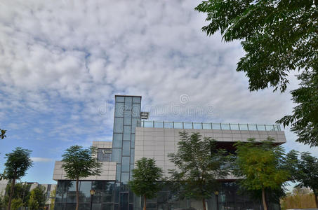 低层办公楼照片