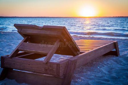 闲暇 自然 休息室 椅子 太阳 场景 海湾 日光浴 外部