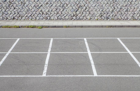 停车场室外图片