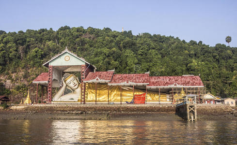 安达曼 纪念碑 雕像 建筑学 雕塑 亚洲 地标 寺庙 斜倚