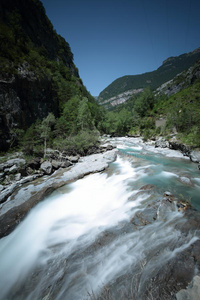 阿拉河