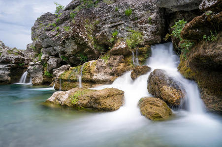 岩石 旅游业 流行的 风景 公民 目的地 峡谷 牛奶 黑山