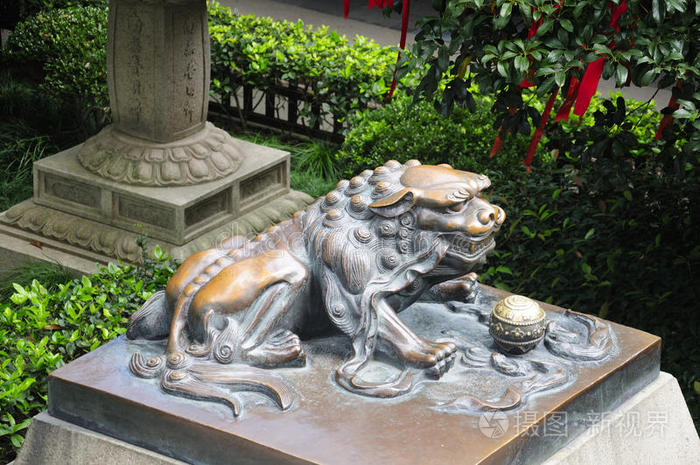 青铜中国狮子