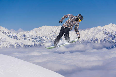 高山滑雪板