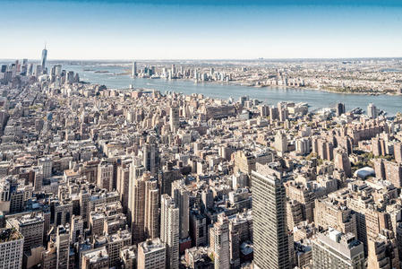 曼哈顿市中心和市中心摩天大楼的鸟瞰新的