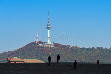 签名 生活 南山 江南 建造 低的 目的地 通信 亚洲 天线