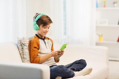 个人 因特网 玩家 细胞 小孩 男孩 浏览 耳机 娱乐 应用