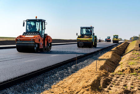 新建道路