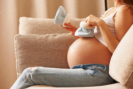 成人 母亲 养育子女 起源 期望 白种人 家庭 生活 怀孕