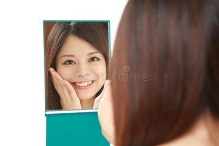 成人 博图 条件 皮肤 镜子 四十年代 射击 微笑 日本人