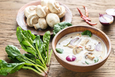 蘑菇 椰子 晚餐 洋葱 牛奶 食物 树叶 美食家 柠檬 奶油