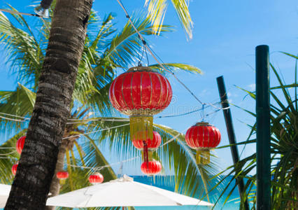 海滩上的中国灯笼