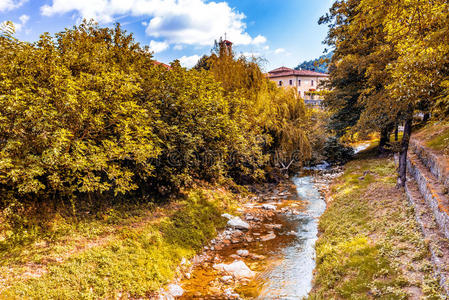 纯洁 流动的 意大利 风景 自然 瓦特 乡村 运动 小山