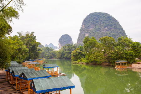 自然 玉龙 水路 植物 丽江 反射 闲暇 天空 阳朔 喀斯特