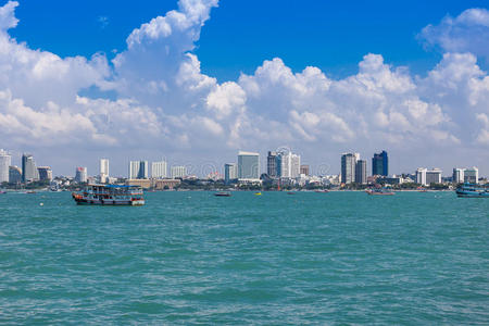 娱乐 海滨 海湾 码头 天线 风景 建筑学 放松 海的 芭堤雅